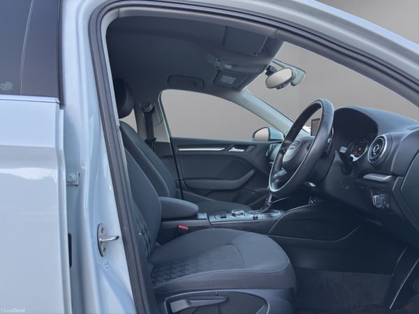 2014 Audi A3 (S105) 381525418