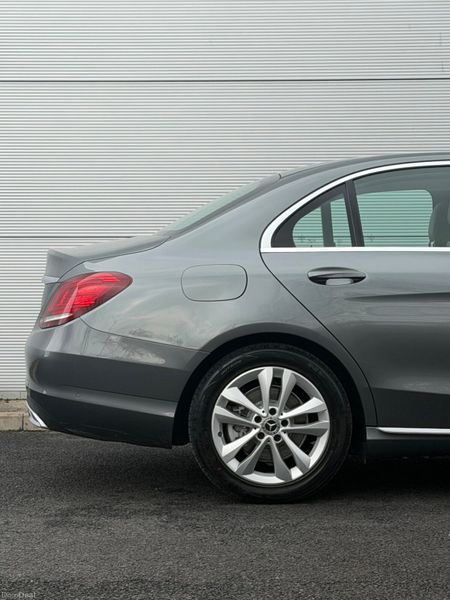 Mercedes Cclass Avantgarde 2.0D 381647586