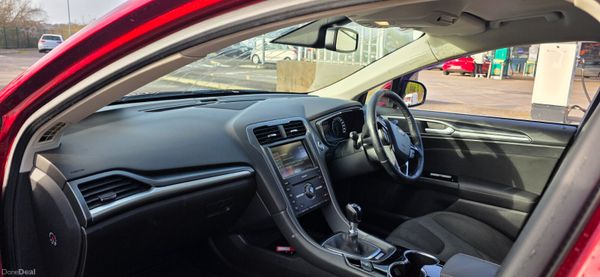 Ford Mondeo 2016 Low Miles Top Spec 381647696