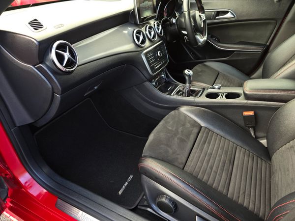 161 Mercedes CLA 200 AMG SPORT 2.1 Diesel 381685896