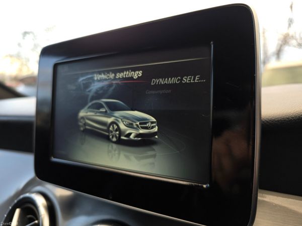 161 Mercedes CLA 200 AMG SPORT 2.1 Diesel 381685920