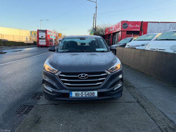 Hyundai Tucson 2016 tax and nct low miles 381699512