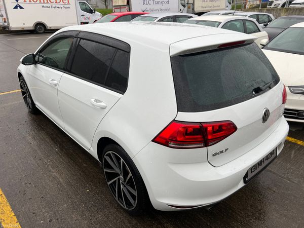 Volkswagen Golf 2013 NEW MODEL HIGHLINE 60K 381621090