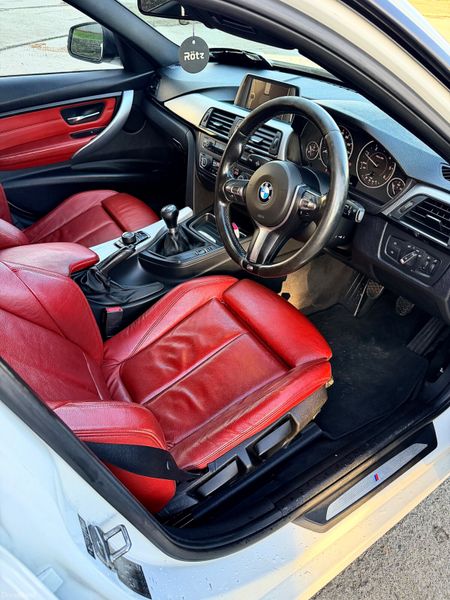 BMW 3-Series 2013 320D 381621554