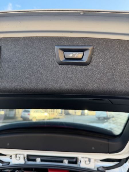 BMW 3-Series 2013 320D 381621582