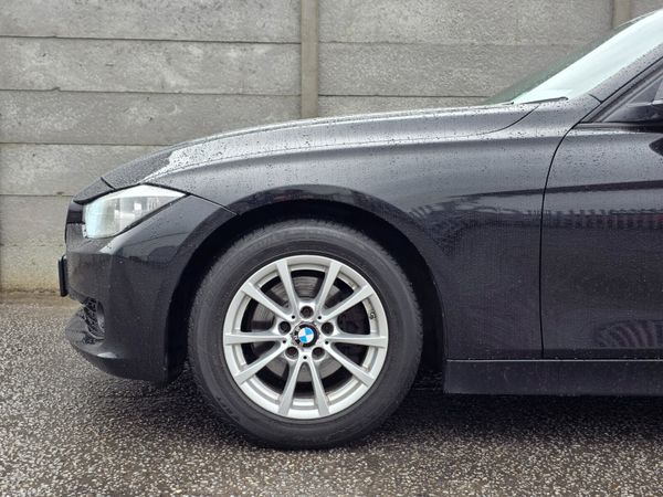 BMW 320d EFFICIENTDYNAMICS SE NCT 01/27 381621884