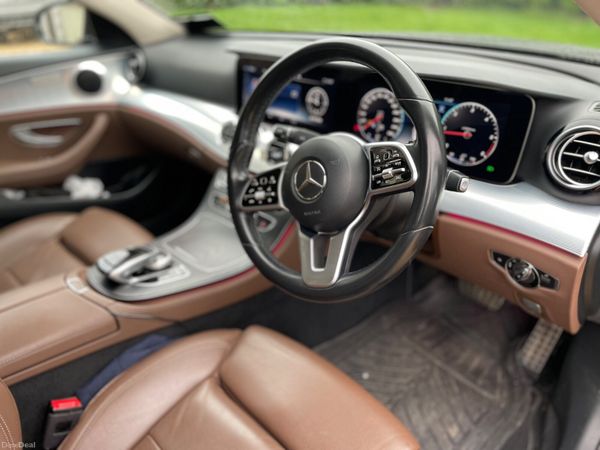 Mercedes-Benz E-Class 2019 381624842