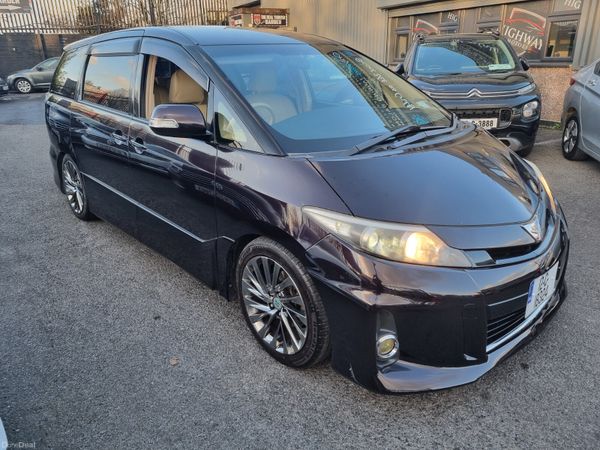 Toyota Estima 2012 381630292