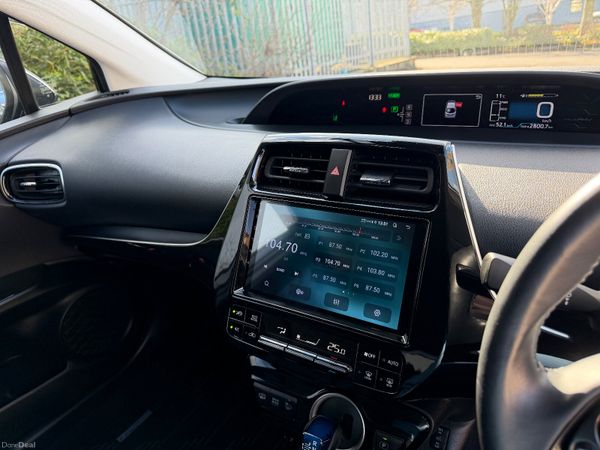 Toyota Prius PHEV Automatic 381753970