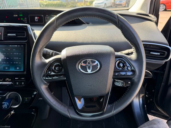 Toyota Prius PHEV Automatic 381753972
