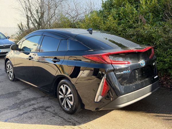 Toyota Prius PHEV Automatic 381754090