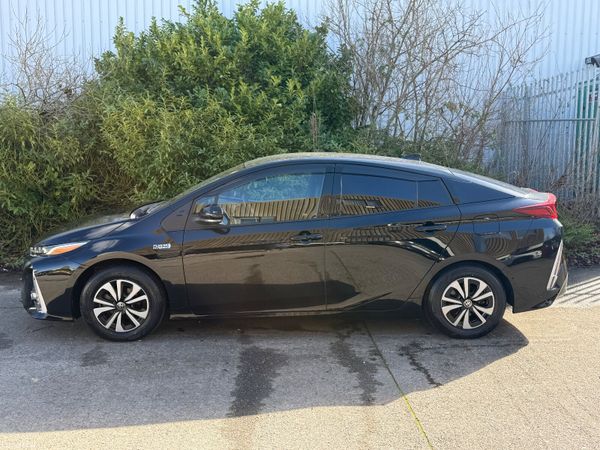 Toyota Prius PHEV Automatic 381754098