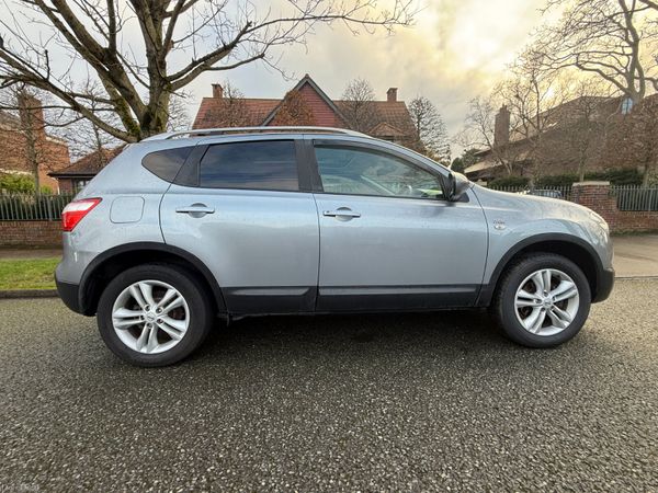 New: NCT. Leather seats Car Play 4K Reverse Camera 381763276