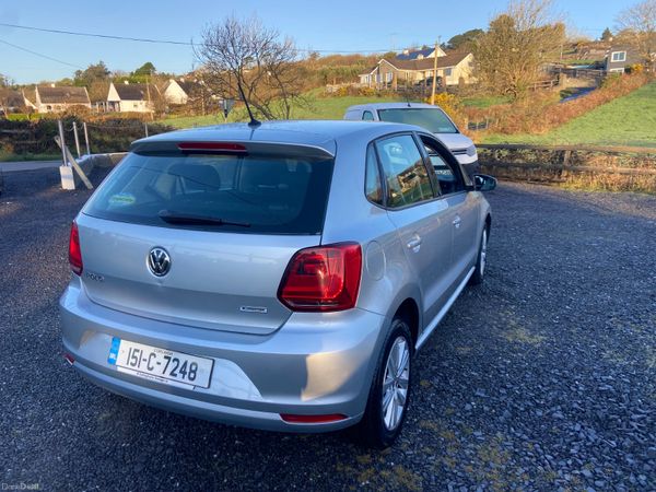 Volkswagen Polo 2015 381765788