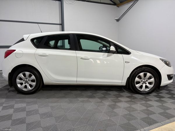 15 Opel Astra SC 1.7 CDTi Diesel 110 Bhp NCT 05/27 381768168