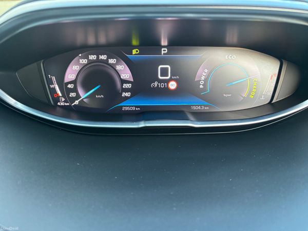 2024 Peugeot 5008 Auto Petrol Hybrid only 29000kms 381771248