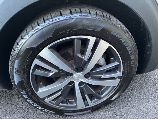 2024 Peugeot 5008 Auto Petrol Hybrid only 29000kms 381771622