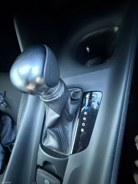 Toyota C-HR 2018 381775180