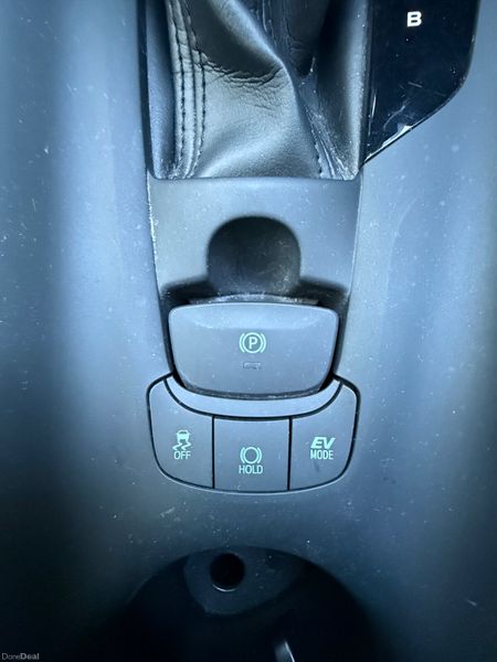 Toyota C-HR 2018 381775196