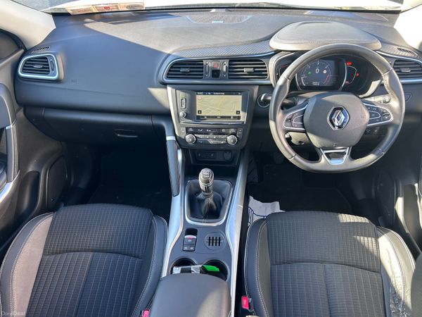 2017 RENAULT KADJAR 1.5DCI SIGNATURE NAV 381777400
