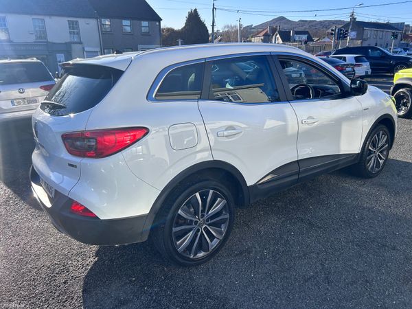 2017 RENAULT KADJAR 1.5DCI SIGNATURE NAV 381777420