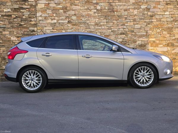 131 Ford Focus 1.6 TDCI ZETEC 381777538