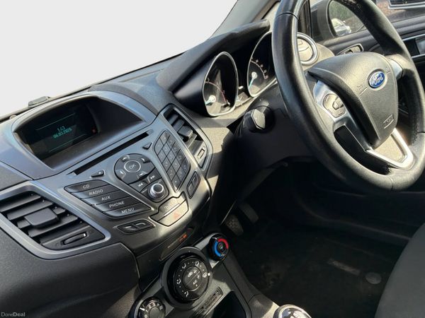 Ford Fiesta with only 88kms ! 381789656