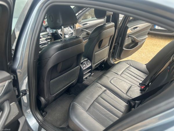 BMW 520 MSPORT M PERFORMANCE 381798016