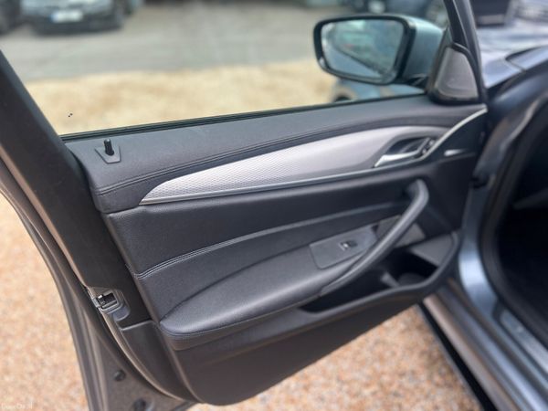 BMW 520 MSPORT M PERFORMANCE 381798020