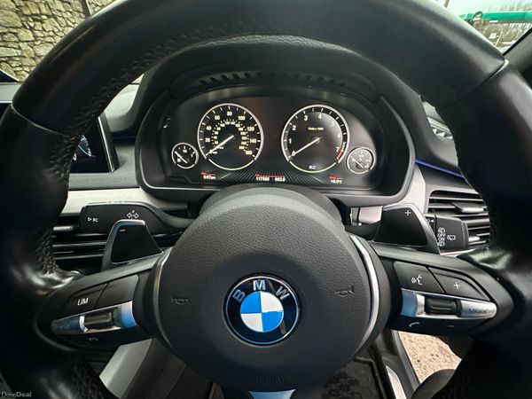 BMW X5 M Sport 381701644