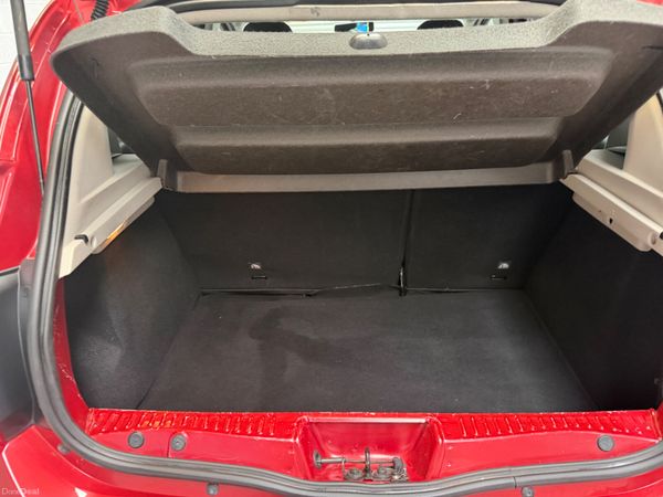 Dacia Sandero Stepway 2016    New Nct 381717706