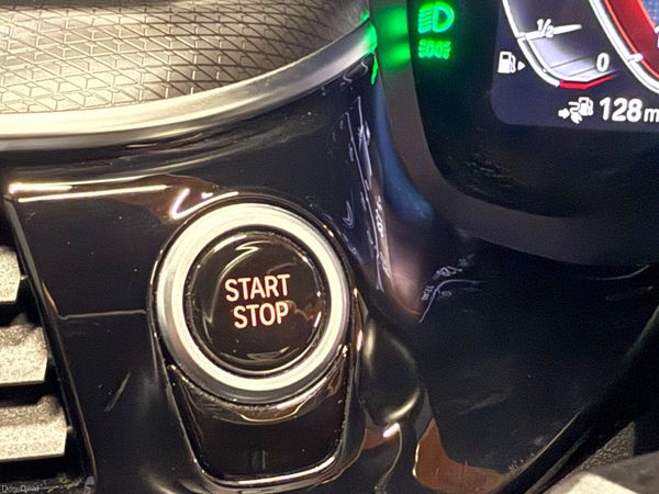 221 BMW 530E M-Sport Pro Touring 381722740