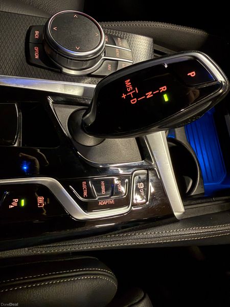 221 BMW 530E M-Sport Pro Touring 381722730