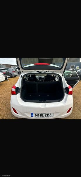 Hyundai i30 1.6 CRDI AUTO 381730624