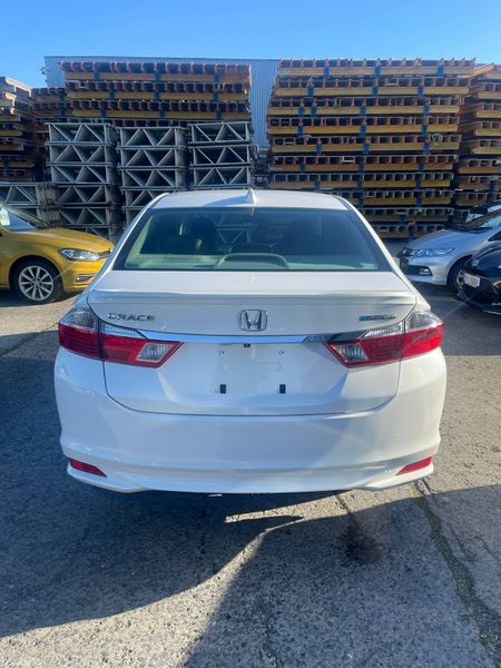 2015 Honda Grace Hybrid Automatic 381847170