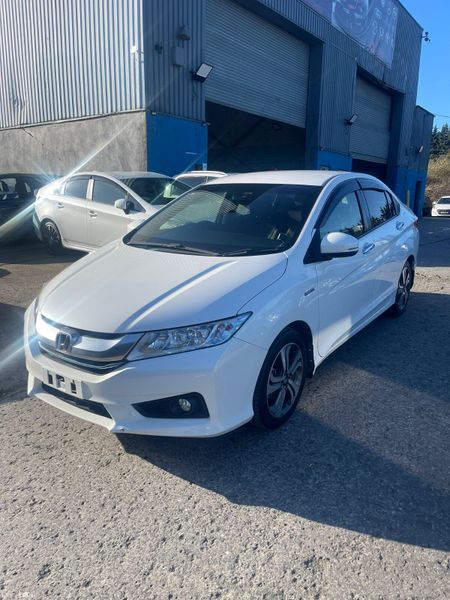 2015 Honda Grace Hybrid Automatic 381847176