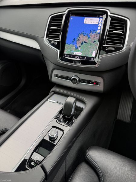 Stunning 231 Volvo XC90 R-Design! 381861376