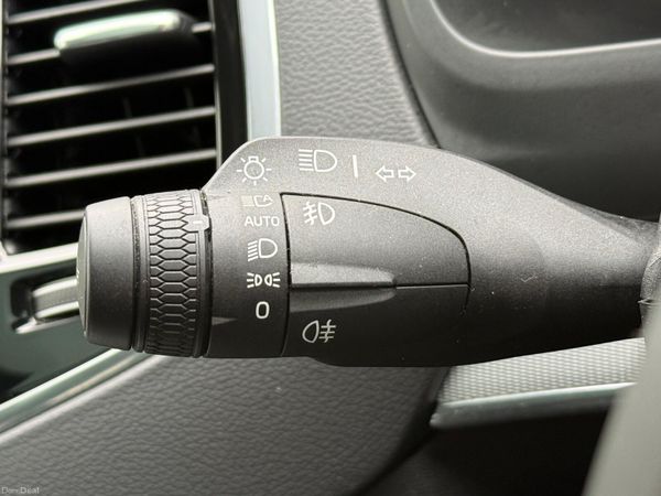 Stunning 231 Volvo XC90 R-Design! 381861386