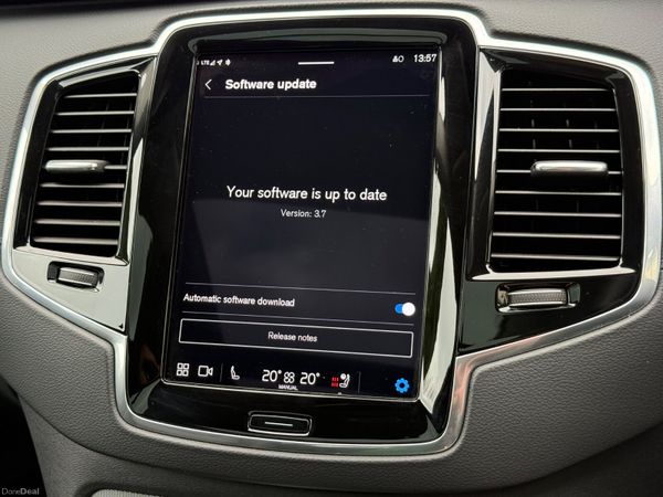 Stunning 231 Volvo XC90 R-Design! 381861396