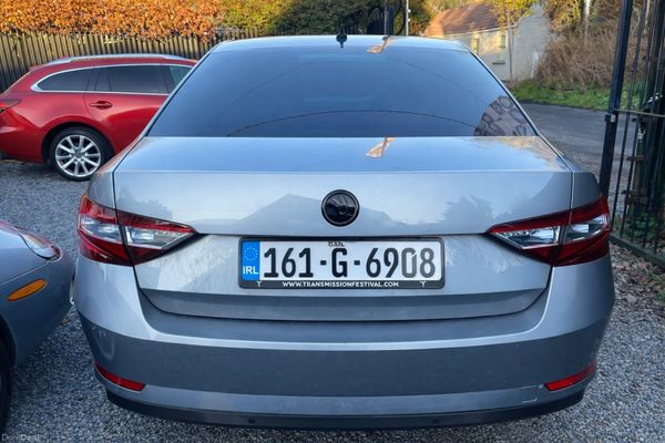 2016 Skoda Superb | Laurin & Klement | 2.0 TDI | 381866596