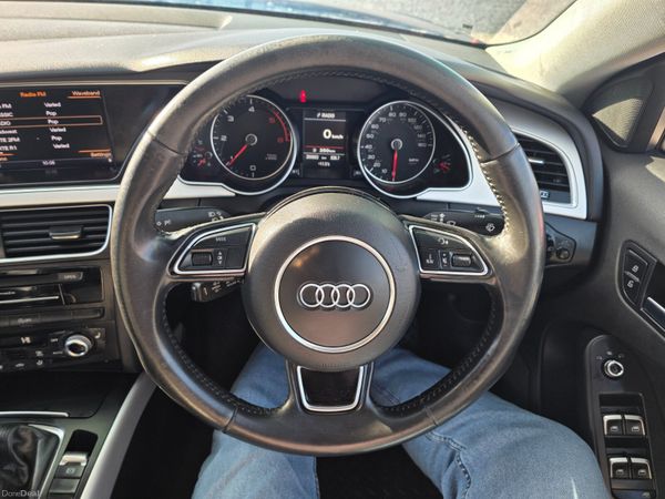 Audi A5 2015 381810102
