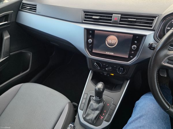 SEAT Arona 2019 Automatic 381812358