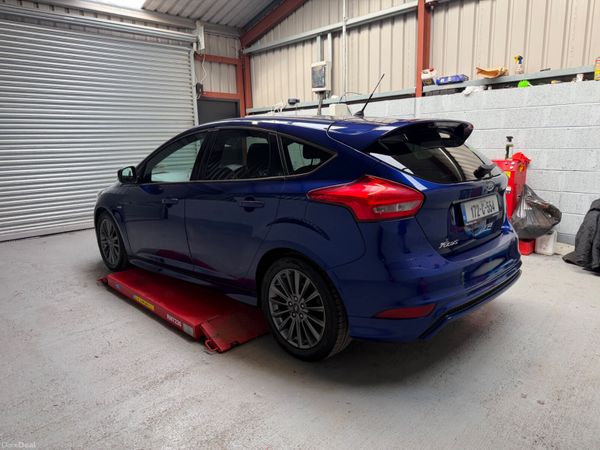 172 FORD FOCUS  ST LINE    NCT 2027 ! 381947076