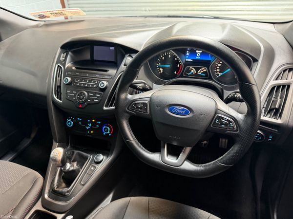 172 FORD FOCUS  ST LINE    NCT 2027 ! 381947088