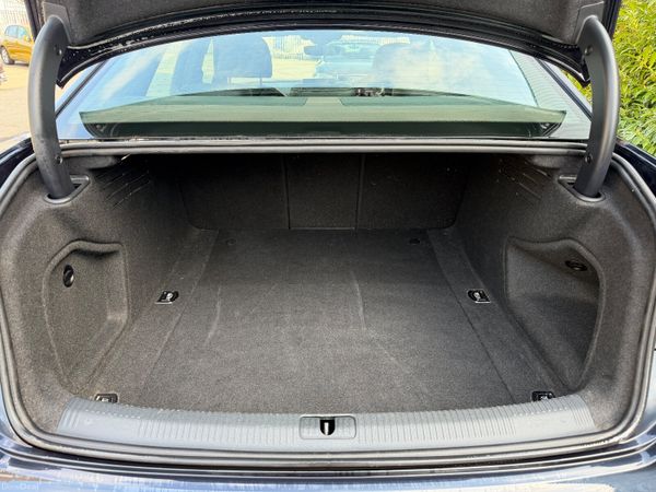 Audi A4 S-Line Automatic 381964044