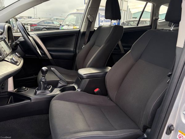 2015 Toyota RAV4 2.0 D-4D 125BHP LUNA Nct 09/26 381997062