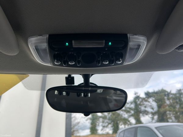 Mini Cooper D Auto 381997804