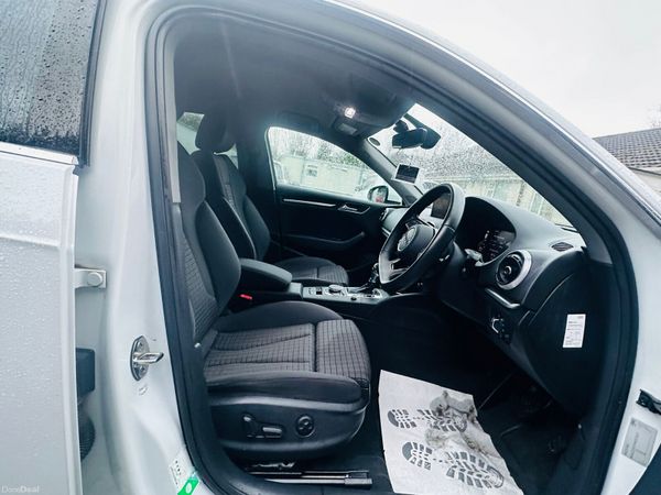 Audi A3 2017 1.4 with  Audi Virtual Cockpit 381925584