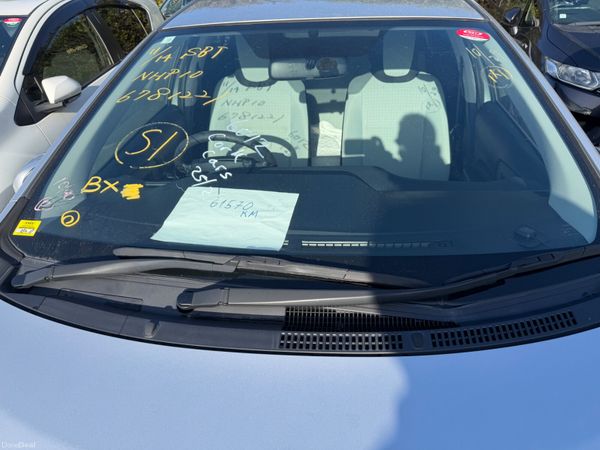 Toyota Aqua 2018 382044206