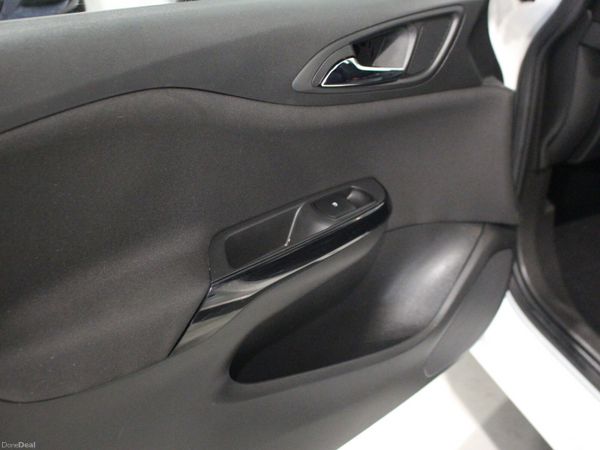 2017 Opel Corsa 1.4 petrol 382063582